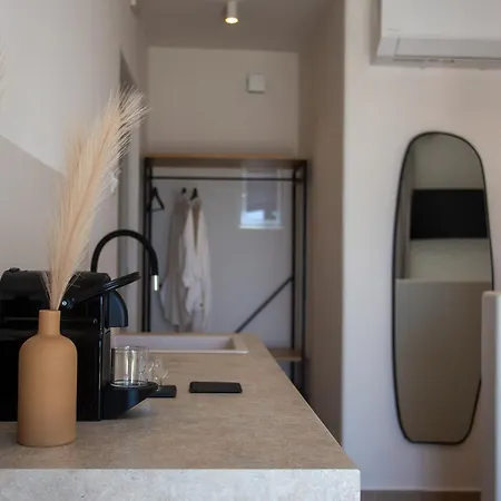 Only Yours , Mykonos アパート パラガ