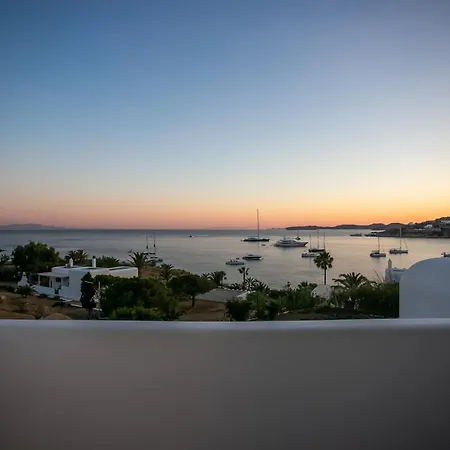 Only Yours , Mykonos * Paraga (Mykonos)